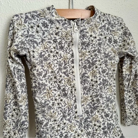 Rylee + Cru swimsuit - Picture 3 of 8